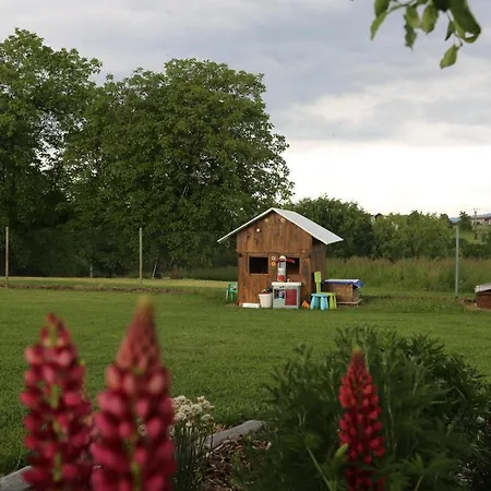 Na Statku - Strizovice C.p. 11 شقة Pencin